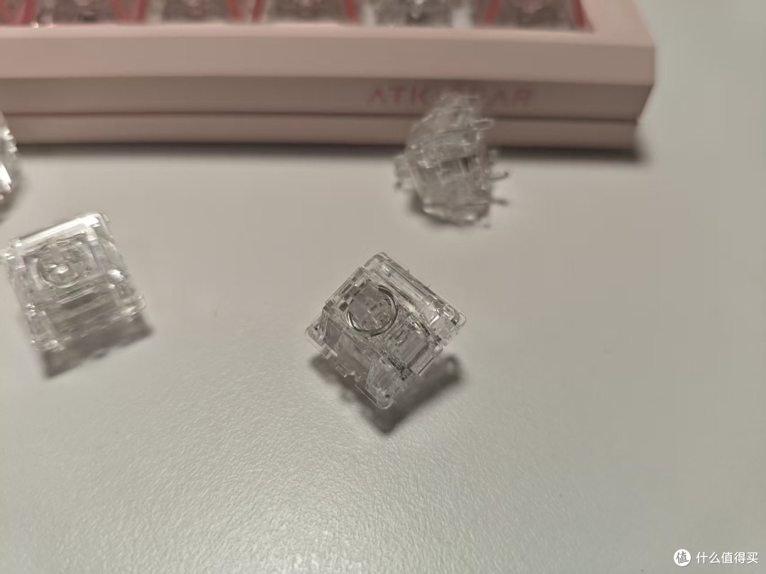 谁说女生不能爱电竞?粉色ATK RS6 AIR磁轴键盘,颜值性能我全要