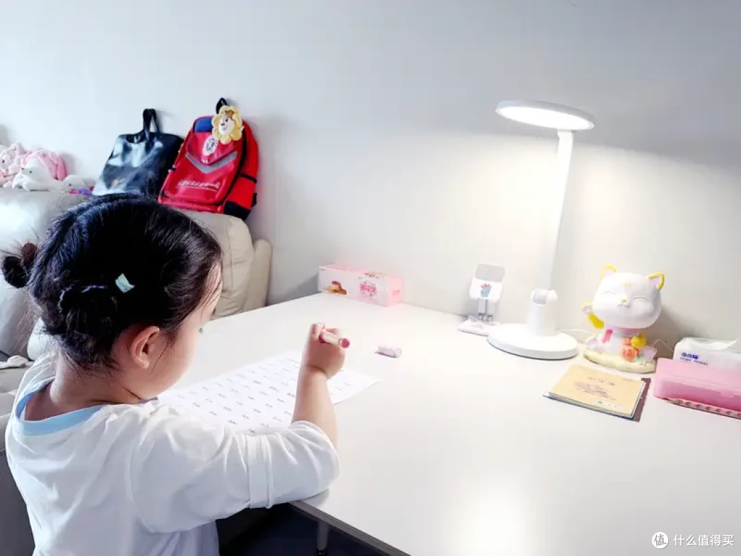 书客SKY护眼台灯|守护孩子的视力健康