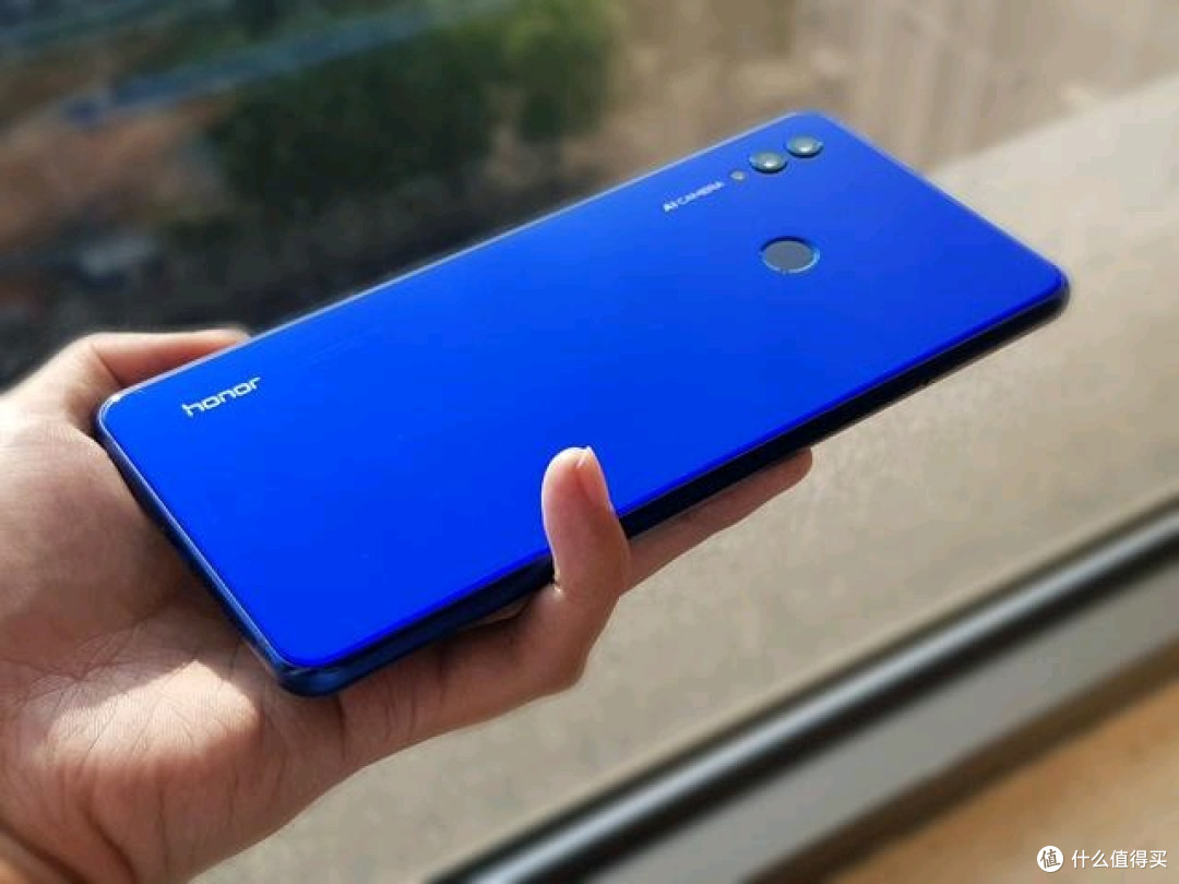 一两百块可以拿下巨屏华为荣耀note10，麒麟970，6.95英寸OLED屏