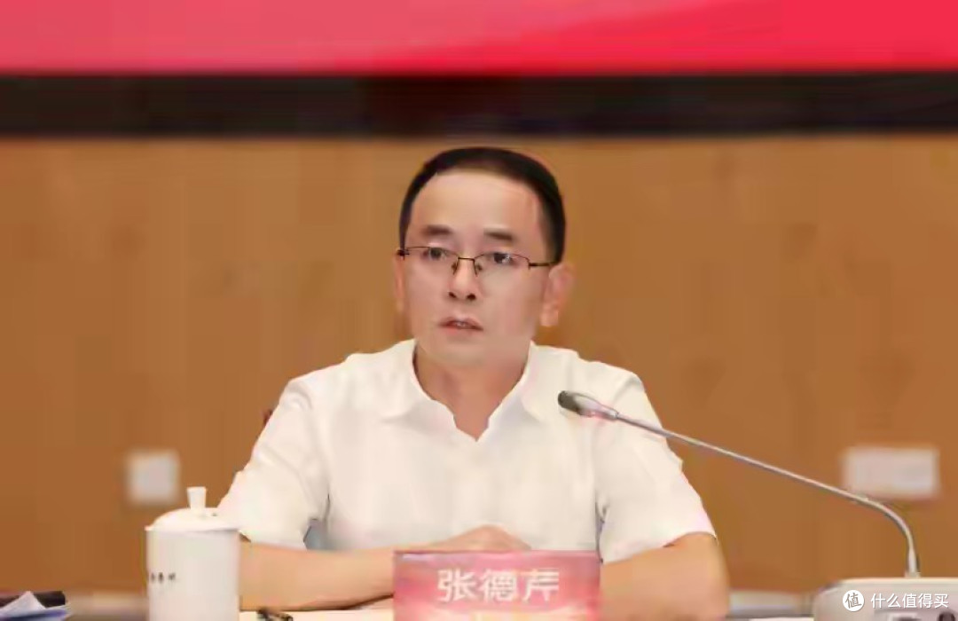 450万黄牛一夜倒塌!茅台董事长定调:1169直供,这三类企业狂欢