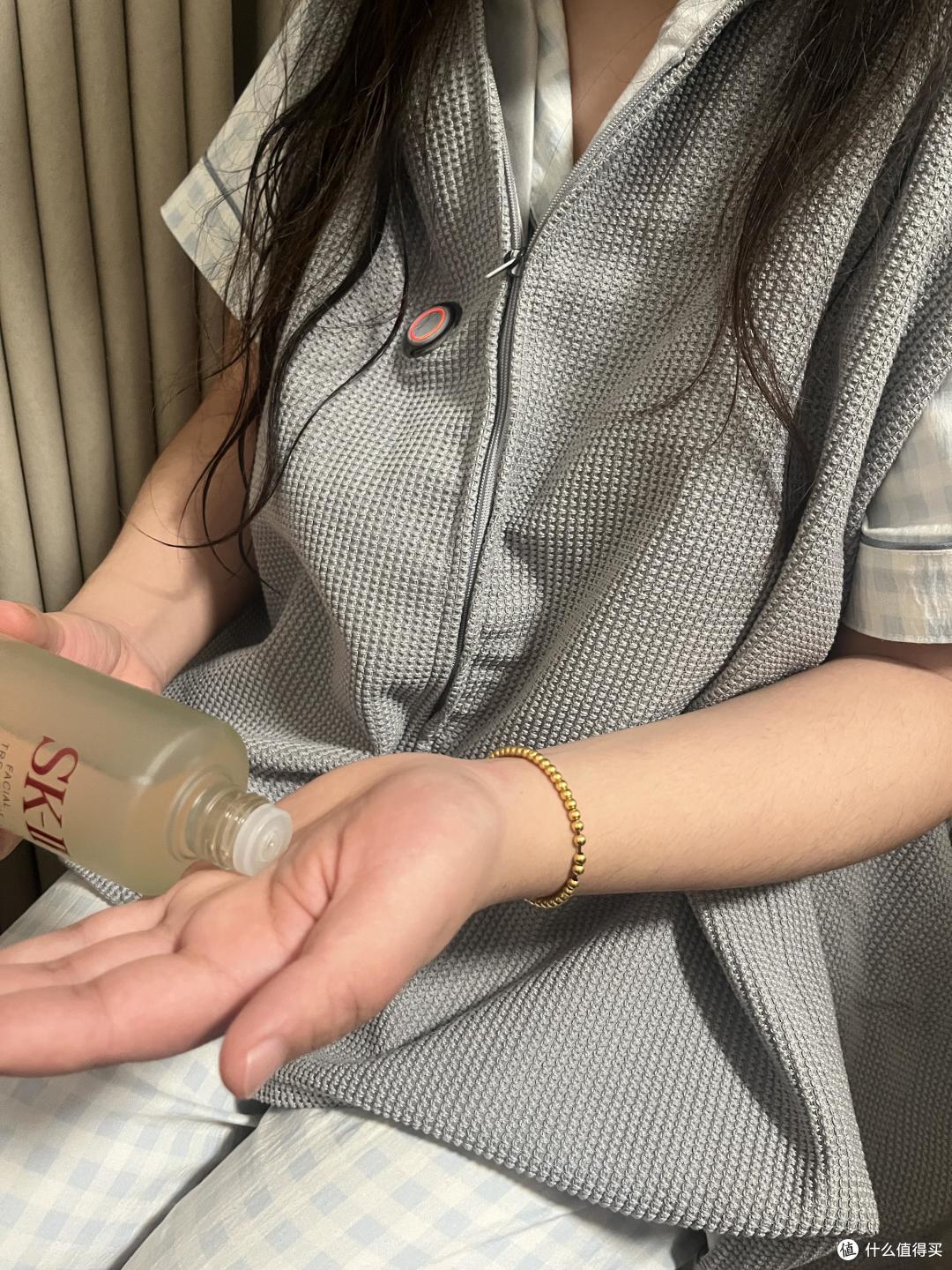 3秒速热,全域暖透——酷轻松石墨烯发热披肩测评