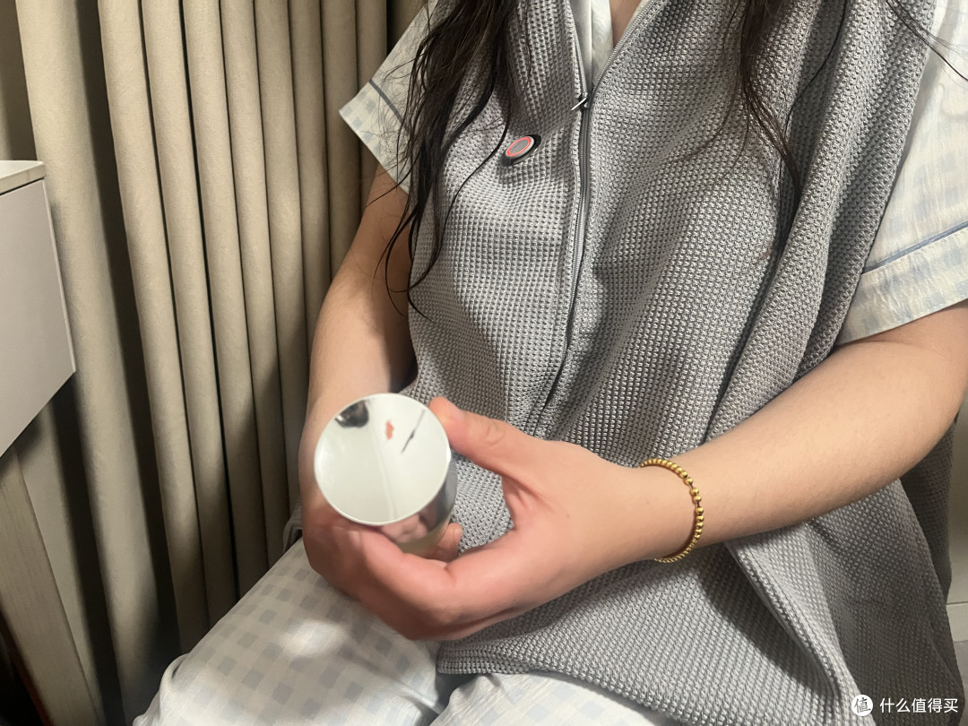 3秒速热,全域暖透——酷轻松石墨烯发热披肩测评