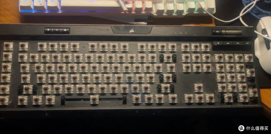 50块的海盗船K95 RGB PLATINUM XT