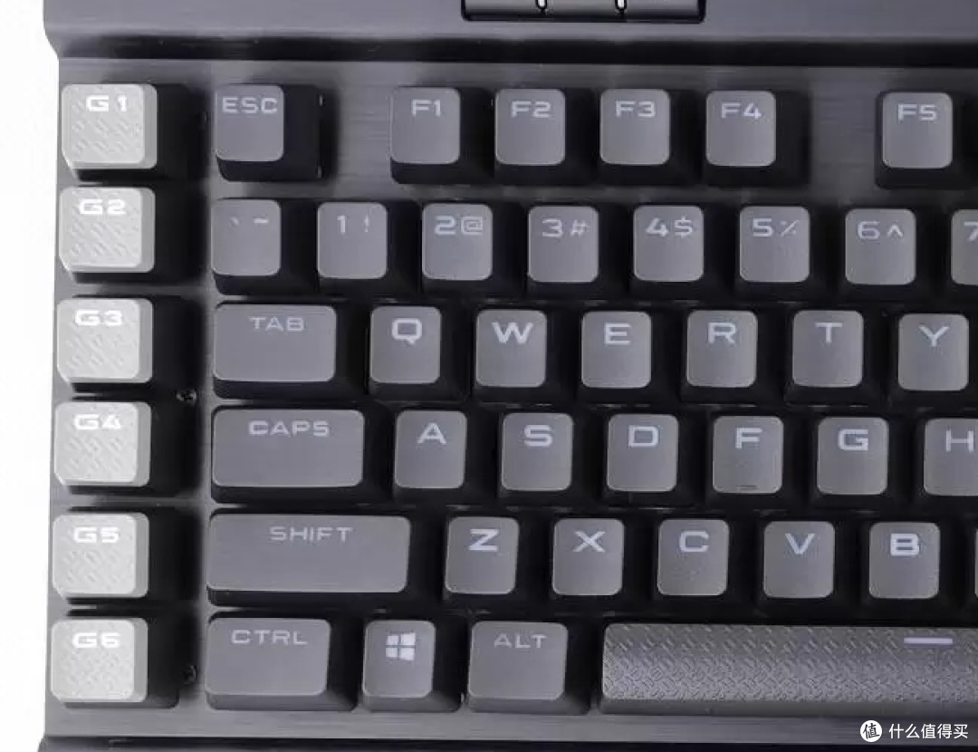 50块的海盗船K95 RGB PLATINUM XT