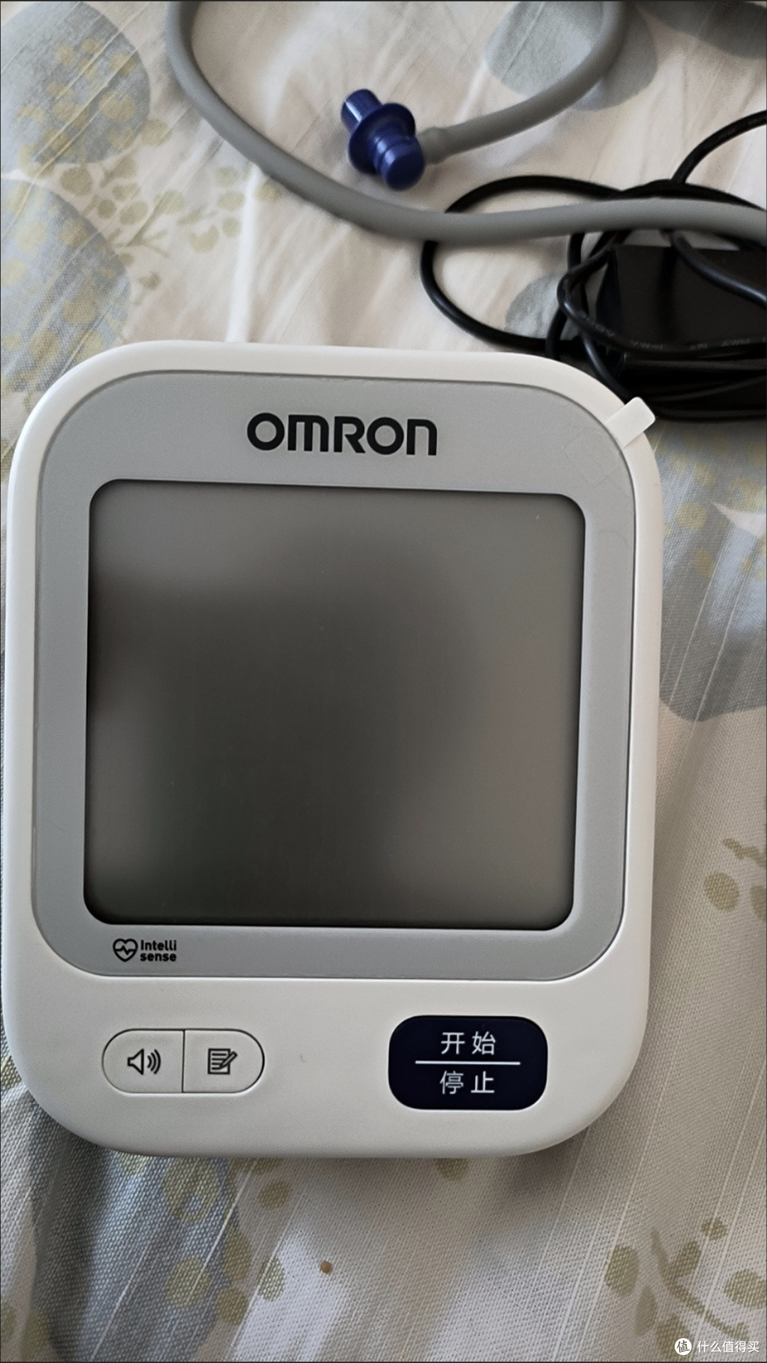 双十一给爸妈囤健康!欧姆龙U726J血压计,在家测压比想象中简单