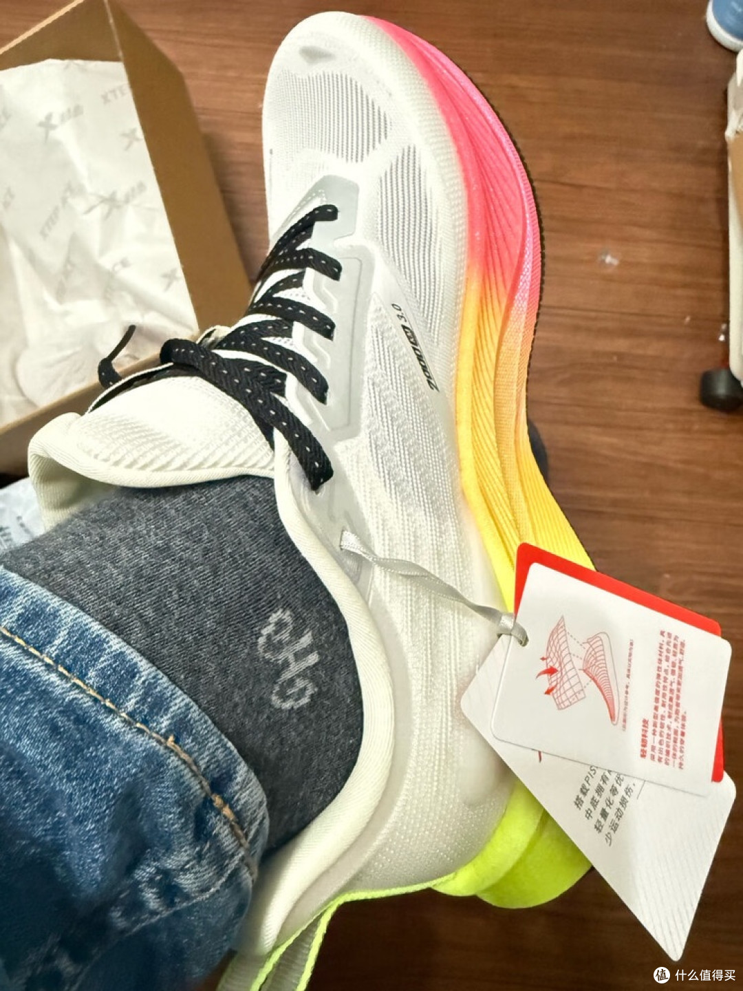特步跑鞋，颜值与性能双在线？