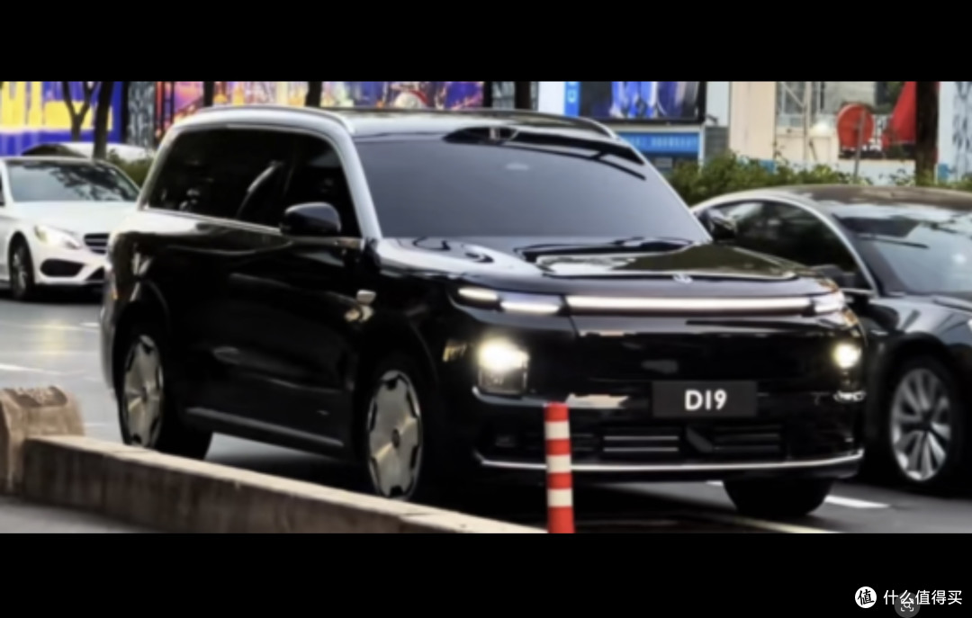 零跑D19相当离谱