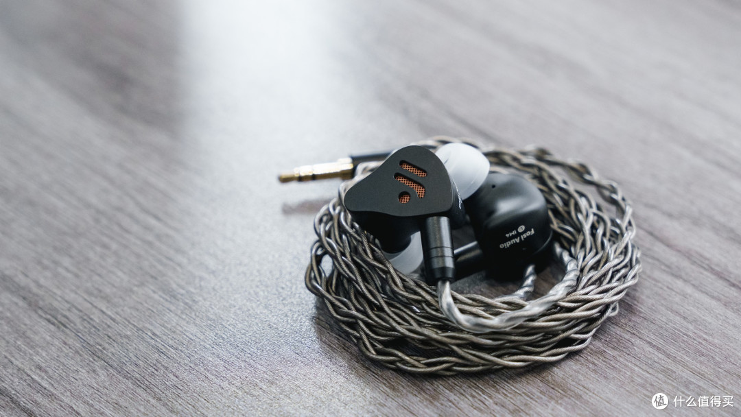 FosiAudio IM4耳机:整HiFi功放的品牌,怎么会对耳机这么熟练?