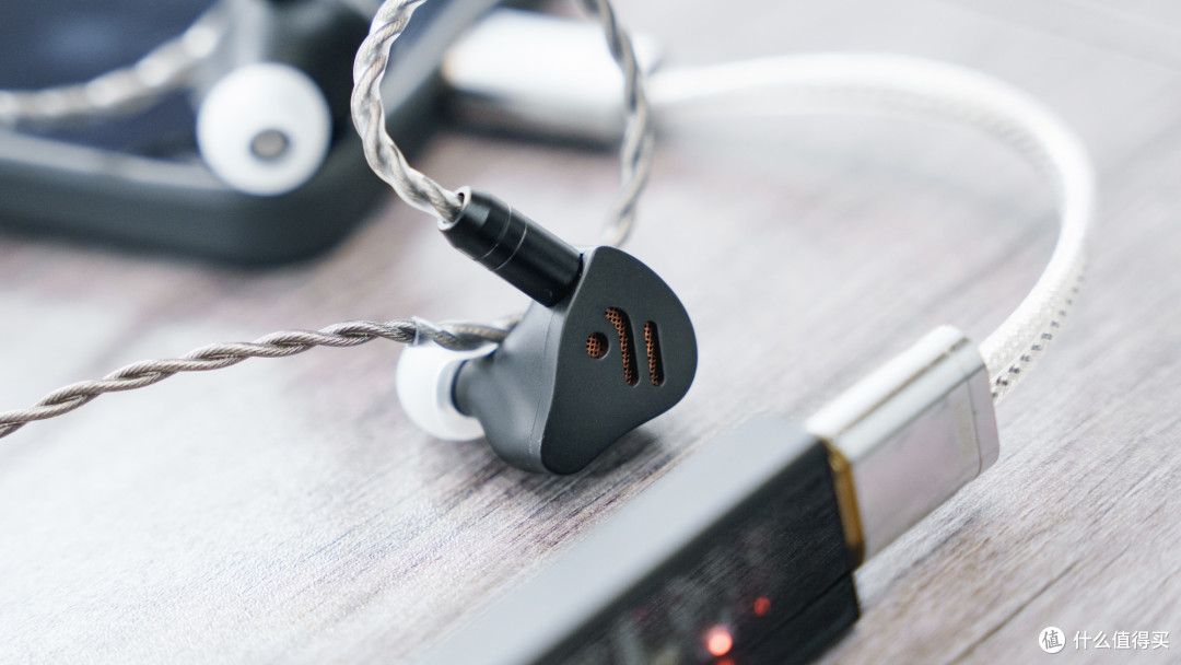 FosiAudio IM4耳机:整HiFi功放的品牌,怎么会对耳机这么熟练?