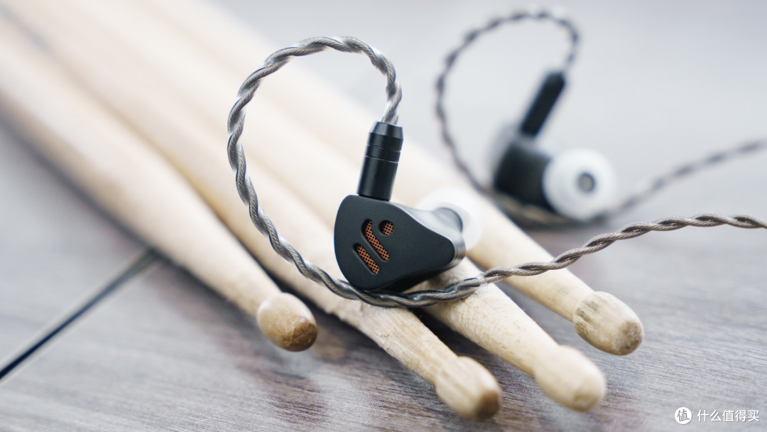 FosiAudio IM4耳机:整HiFi功放的品牌,怎么会对耳机这么熟练?