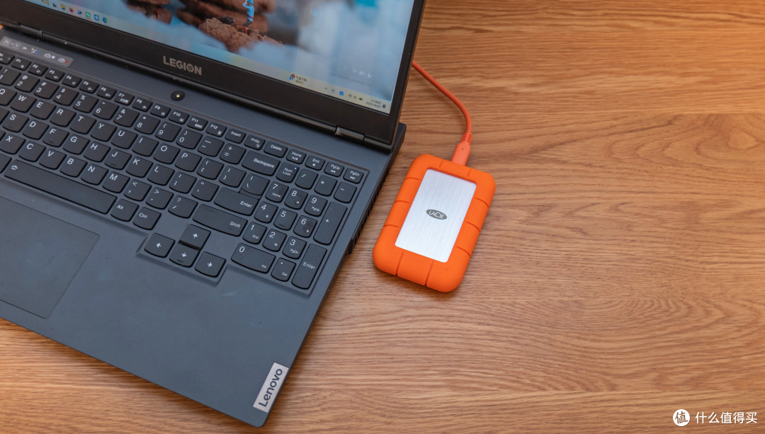内容创作者的移动素材库，雷孜Rugged SSD4金刚钻Plus