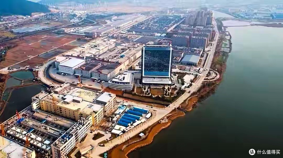 宁德时代全球总部，留守小城宁德，而非北京上海，凭什么？