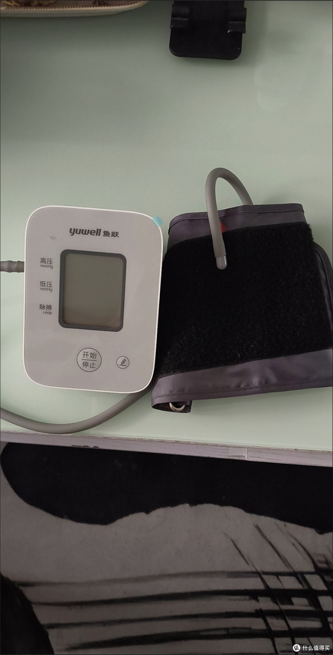 给父母的健康守护:鱼跃610D电子血压计使用记