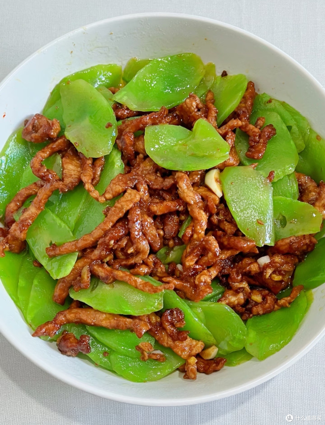 家常莴笋炒肉丝:脆嫩鲜香一口入魂,新手也能零失败