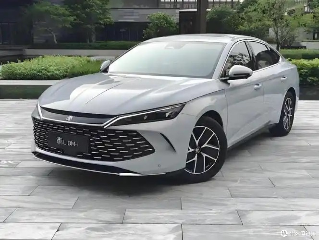 新手购车避坑指南:精明选车,省下冤枉钱。
