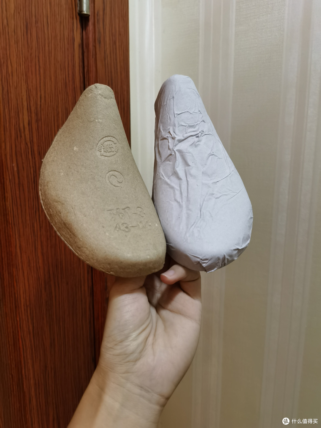 70元白色版本多一层衬纸