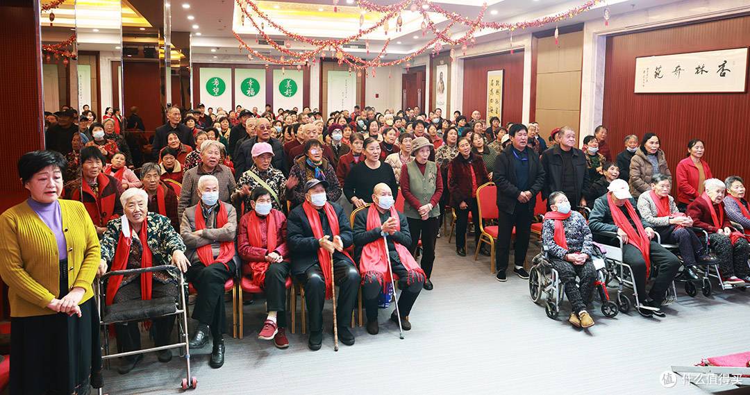运城德孝苑养老院举办“情暖桑榆 乐享重阳”大型敬老活动庆佳节