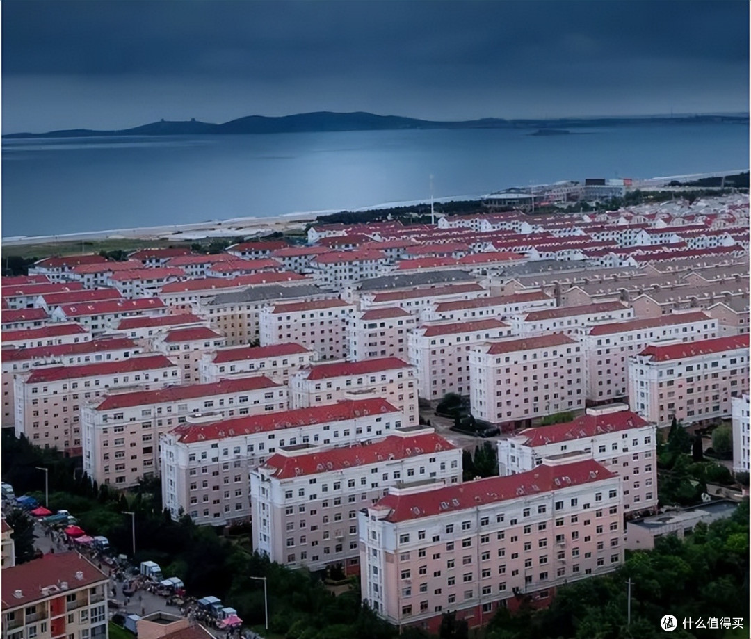 30万一套海景房,5年后10万都卖不掉,那些买房的人如今怎么样?