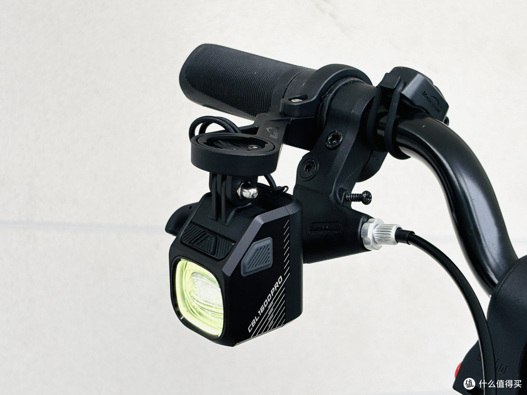 迈极炫CBL1600PRO自行车灯，照亮回家的每一步路！