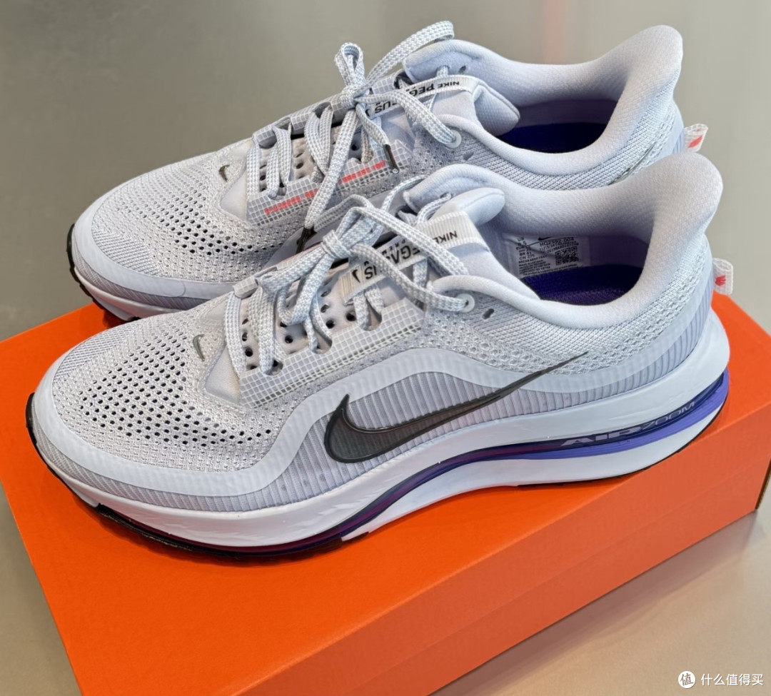 双11 Nike Pegasus Premium:顶级缓震跑鞋
