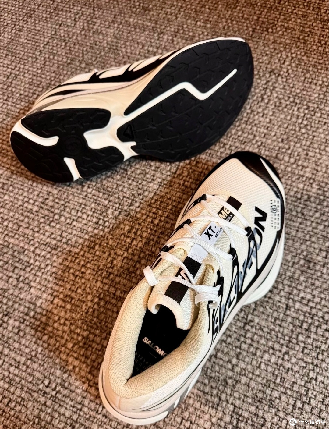入秋舒适通勤:MM6 × Salomon XT