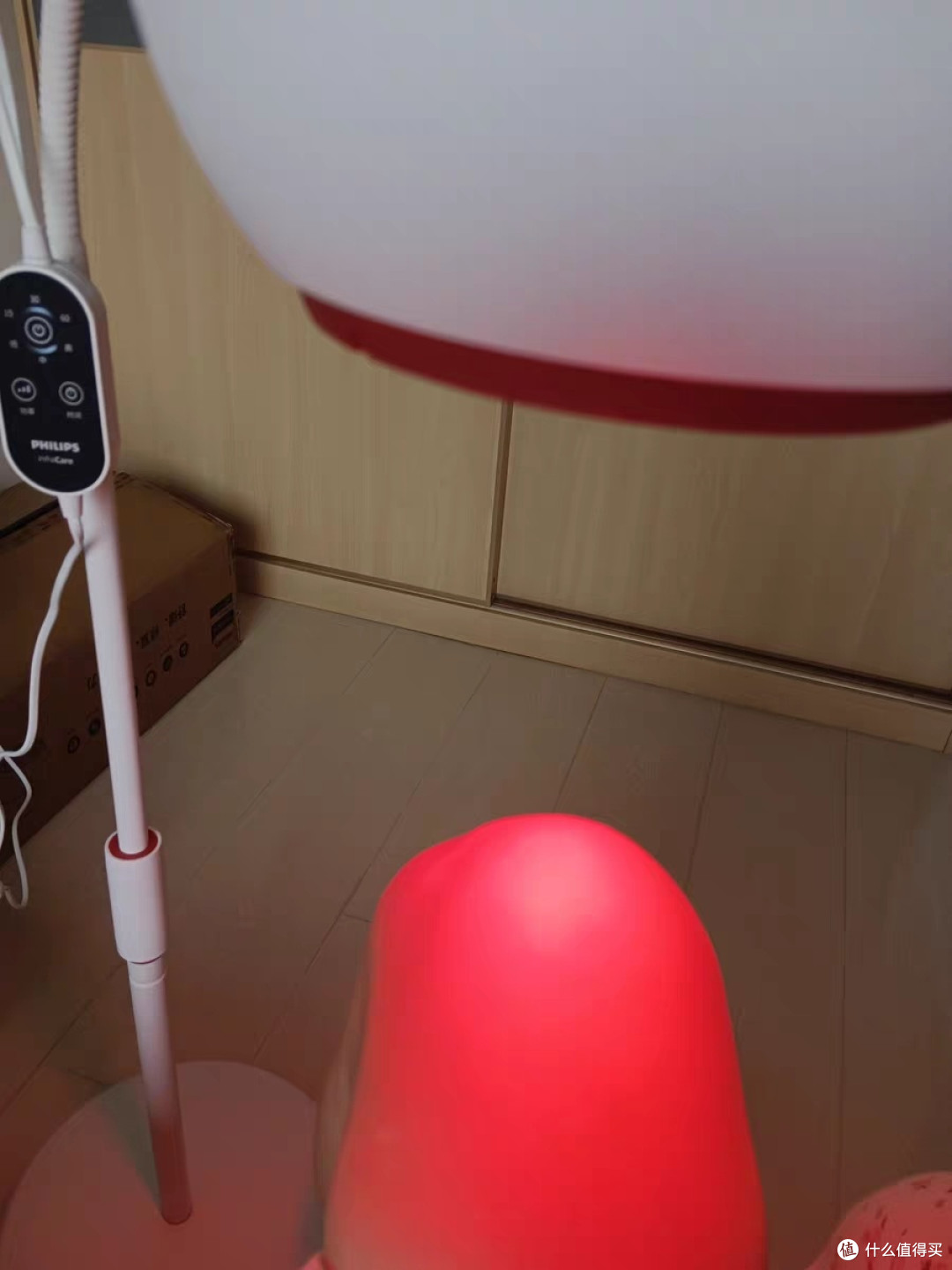 医疗红外线理疗灯是一种通过红外线辐射作用于人体组织