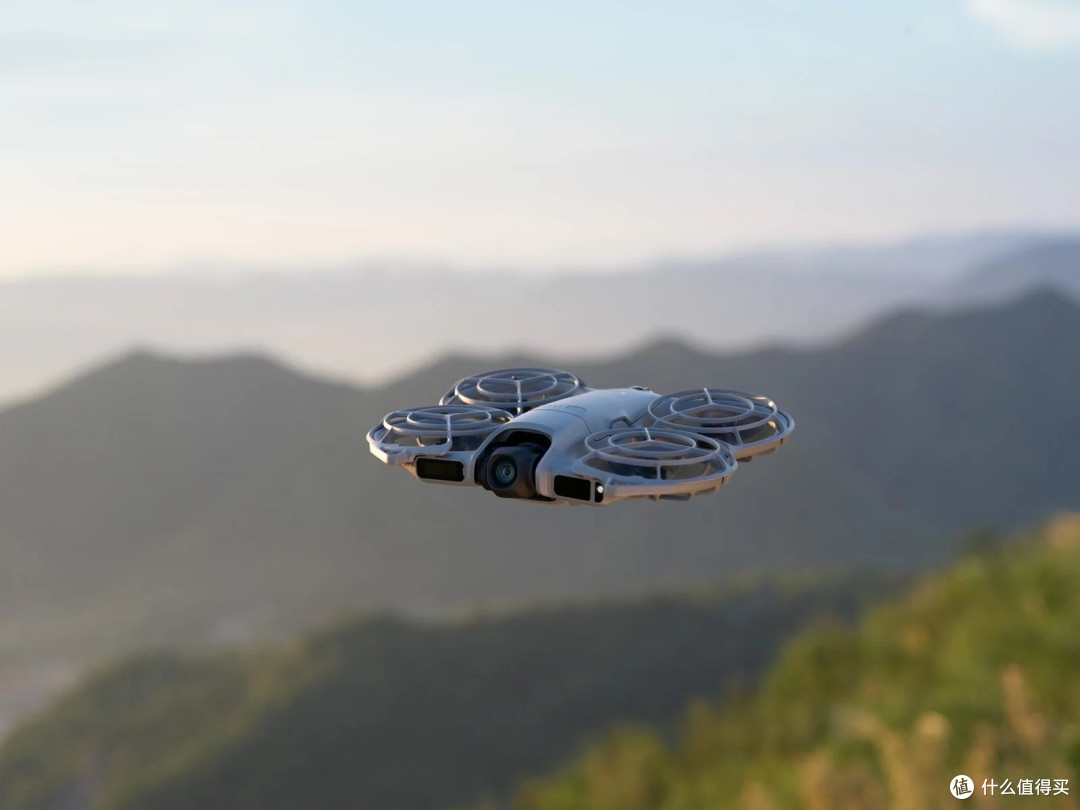 大疆DJI Neo 2发布：1499元起的全向避障跟拍神器！