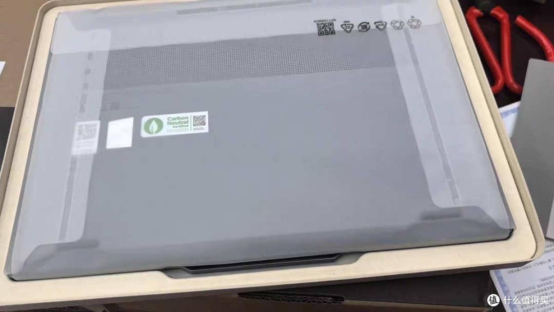 ThinkBook X 2025:轻盈随行,全能办公新体验