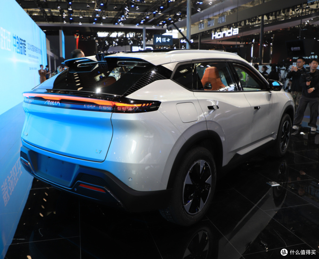 东风风神L7汽车中型SUV