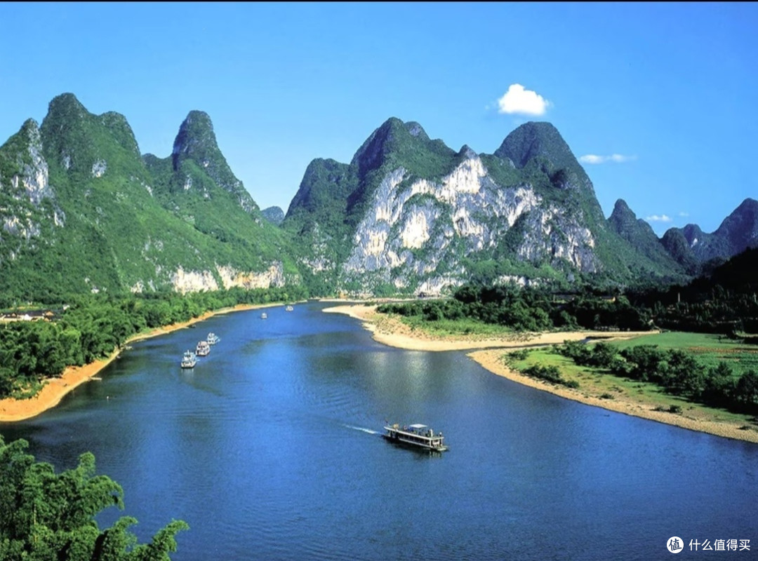 阳朔漓江:人在画中行