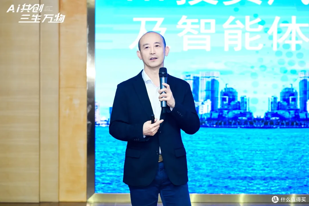 司马阅2025企业AI落地应用峰会上海站,在张江机器人谷落下帷幕