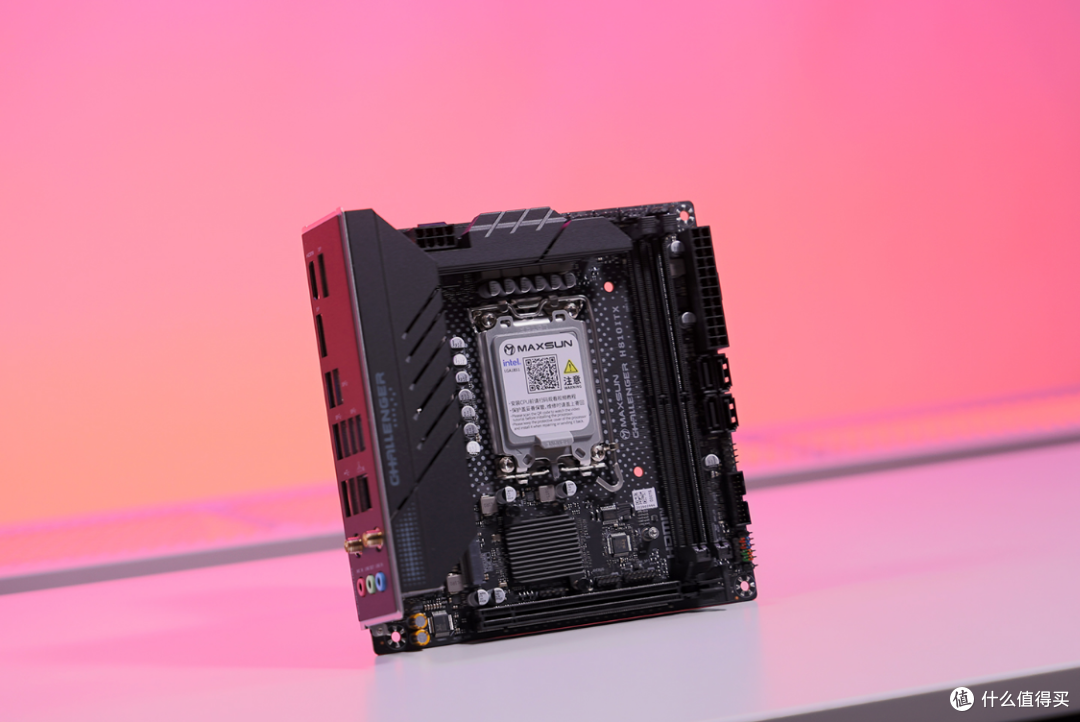 打死不装?装的就是ITX小钢炮:230F+铭瑄H810ITX+5070+乔思伯T9