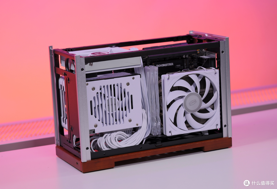 打死不装?装的就是ITX小钢炮:230F+铭瑄H810ITX+5070+乔思伯T9