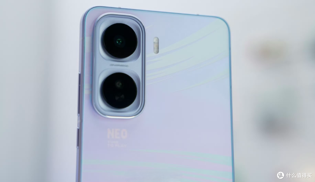 看完iQOO Neo11发布会,我只想说:友商这回真的要急眼了