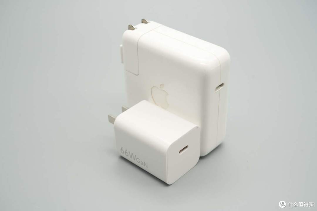 支持65W PD/PPS快充,荣耀亲选66W氮化镓充电器拆解