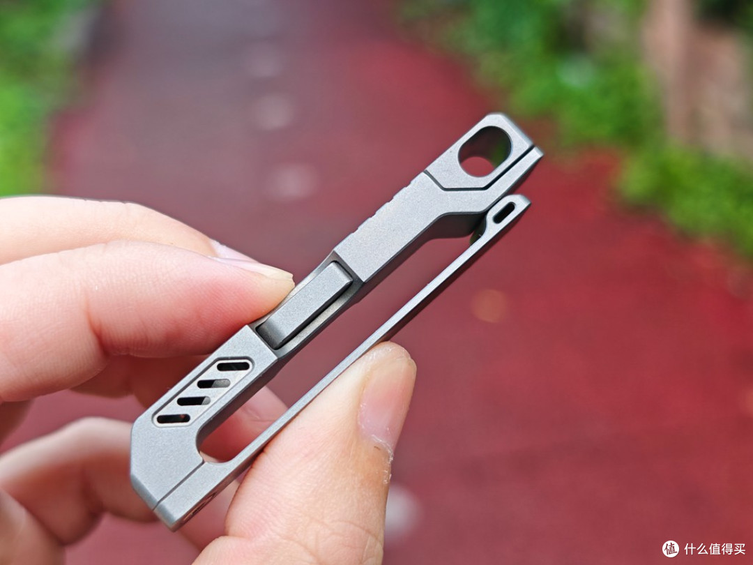 费戈全钛合金穿皮带汽车钥匙扣:男士EDC的精致实用之选