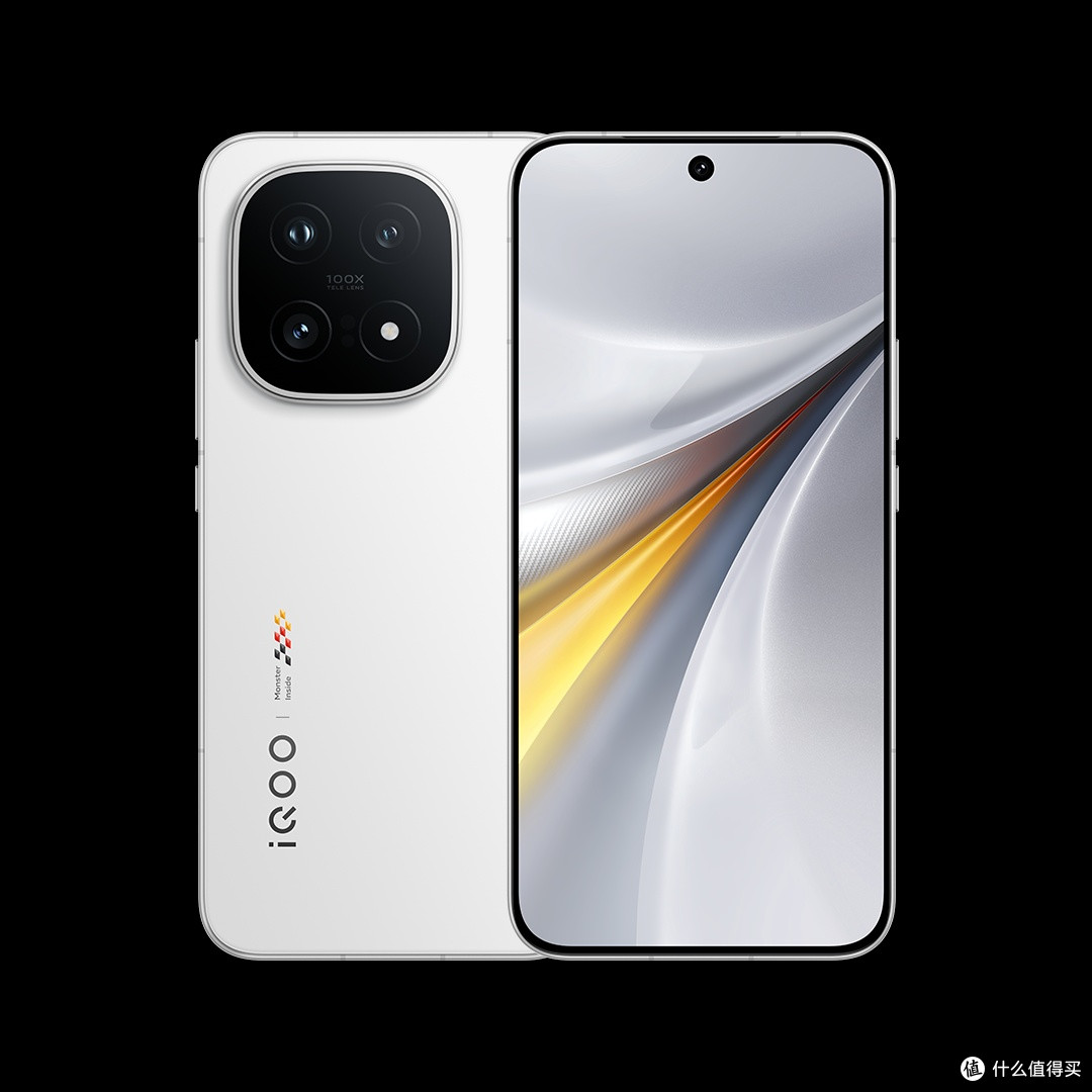 性能强悍的“偏科生”:IQOO15