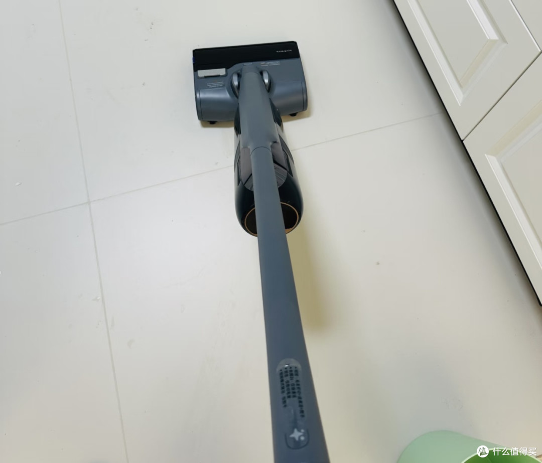 云鲸洗地机:轻量智能清洁
