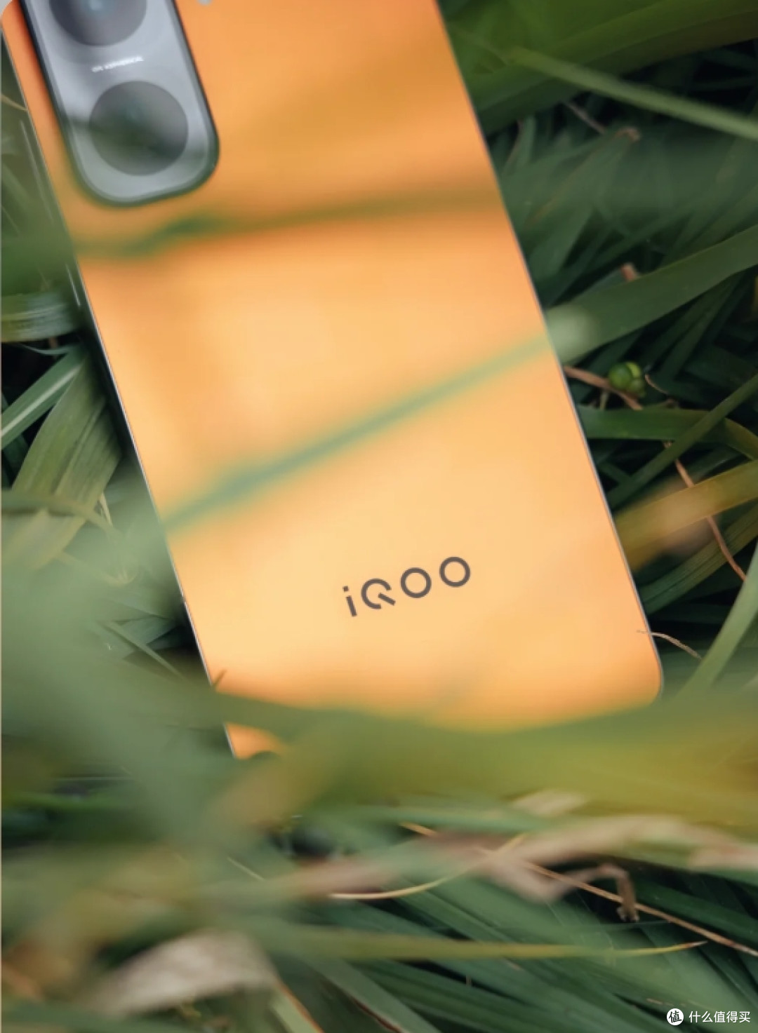 iQOO Neo11详细配置解析:旗舰配置已拉满,但并不适合所有人!