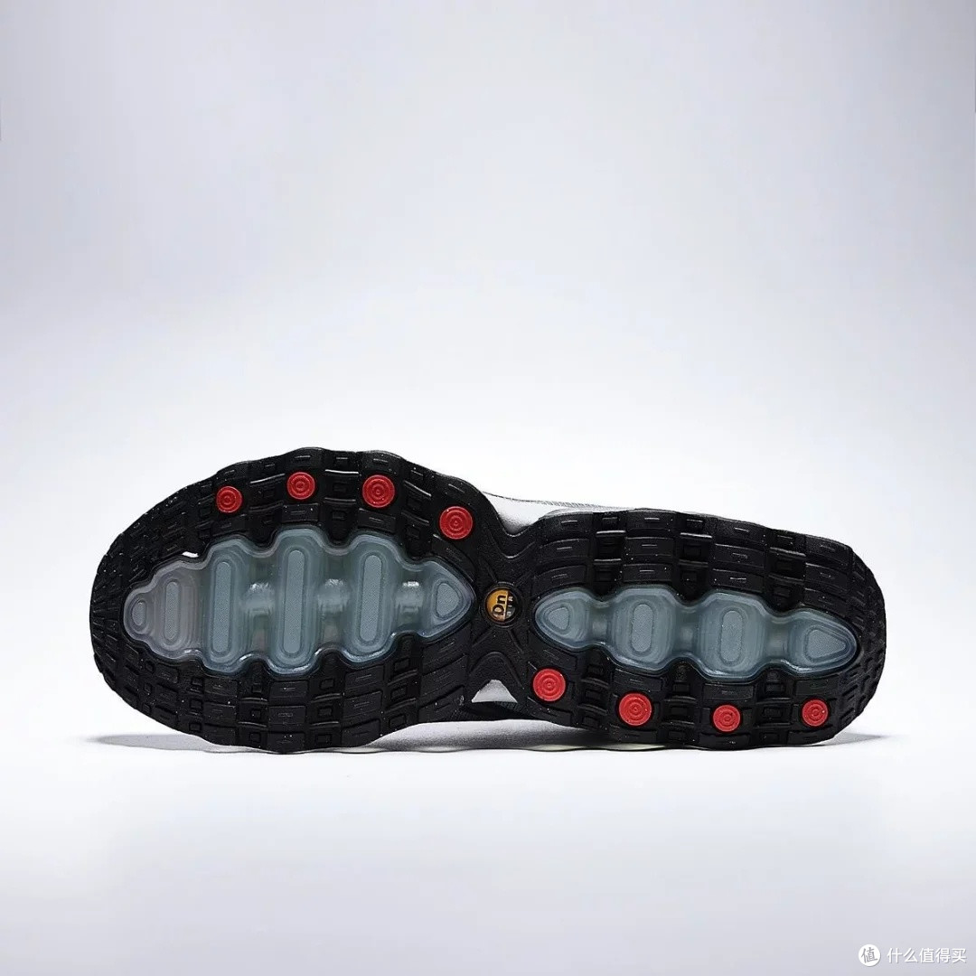 Nike AIR MAX DN8:Dynamic Air技术解析
