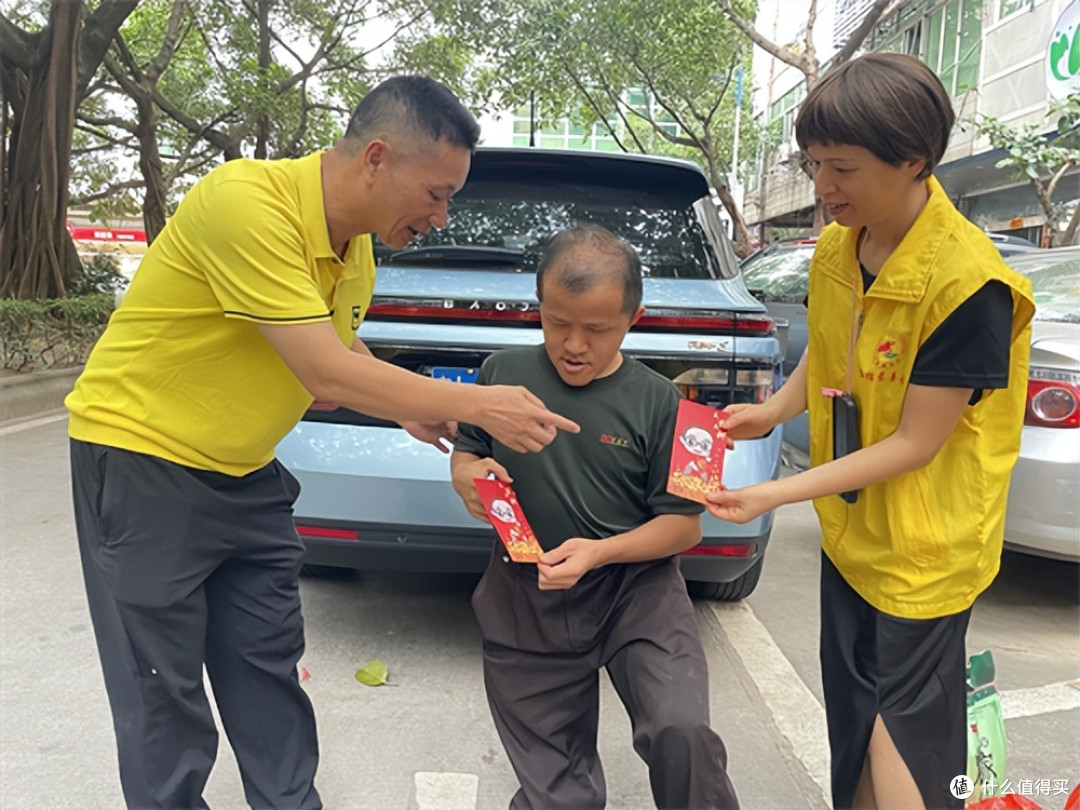 广东惠州：爱残助残红棉党支部在行动