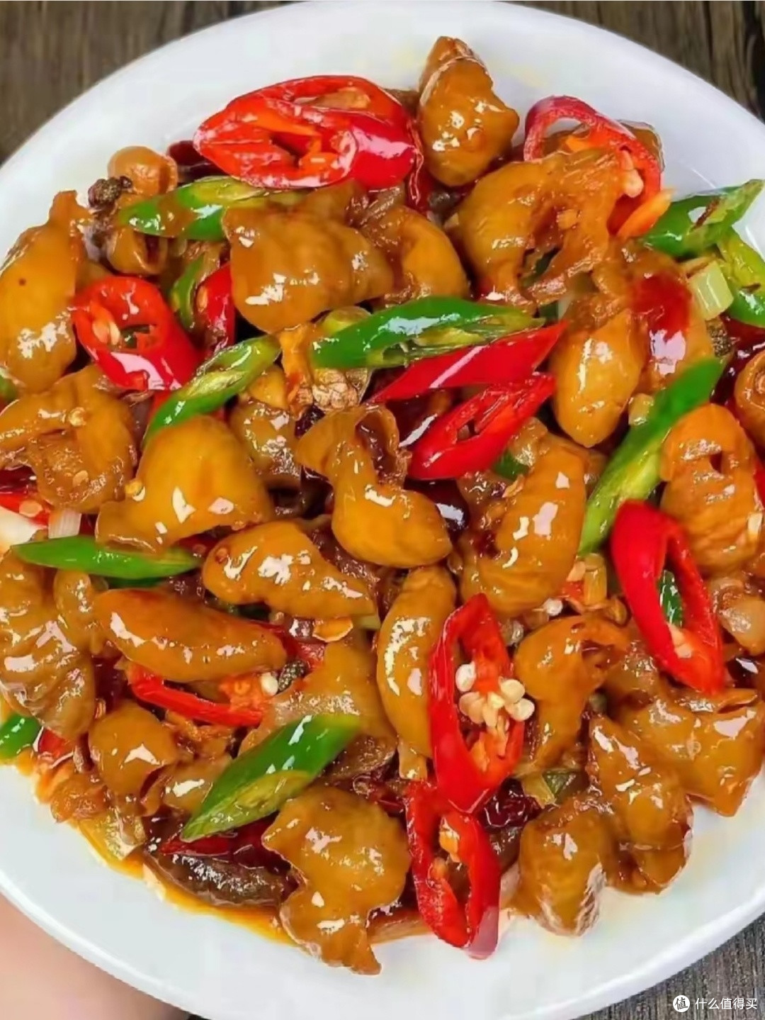 烟火里的脂香盛宴:溜肥肠