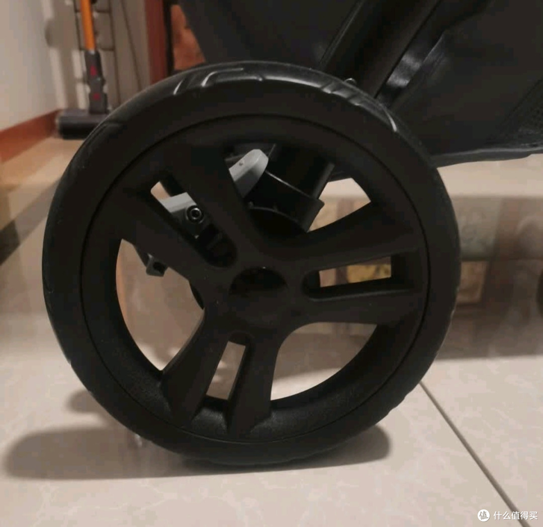 Baby Trend推车:带娃出行的得力助手