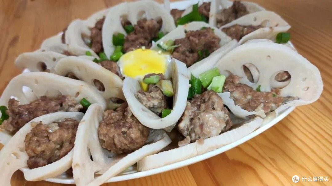 给你种草，家常凉拌莴笋与莲藕蒸肉