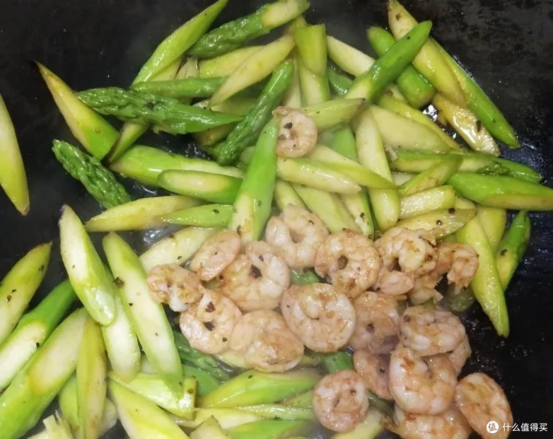 给你种草,黑椒芦笋炒虾仁的简单烹饪方法