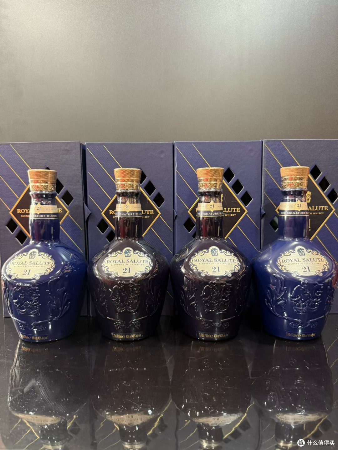 皇家礼炮21载时光淬炼的皇家礼遇，调和威士忌的奢华典范！