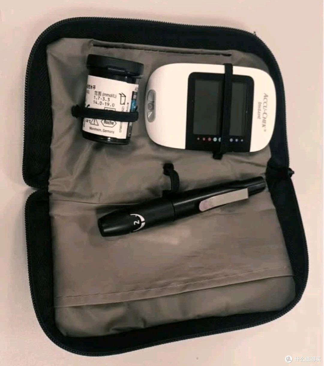 罗氏逸智血糖仪:精准便捷,守护血糖健康的家用好物