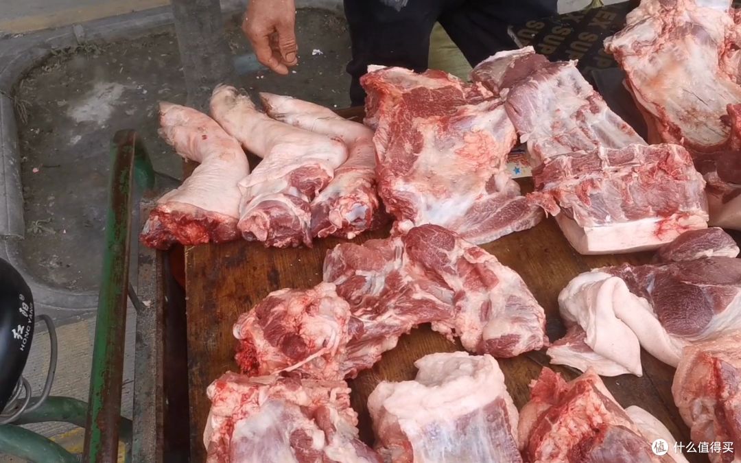 为什么超市的猪肉,比菜市场便宜了近一半?是让利还是有猫腻?