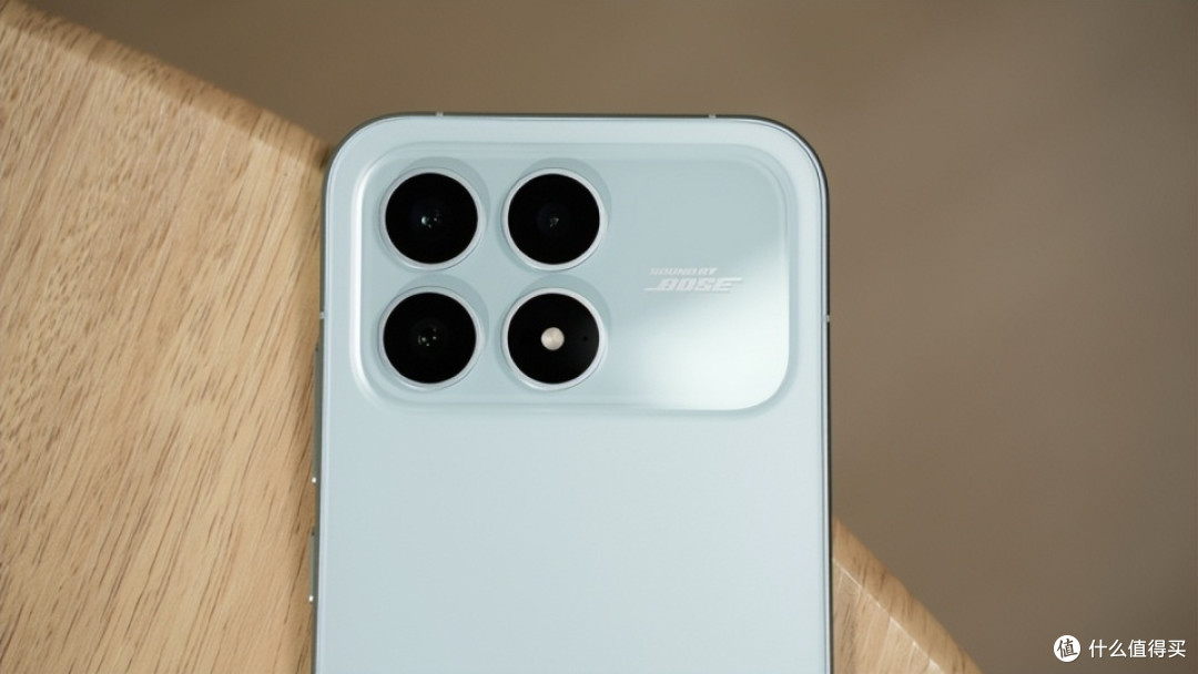 小米诞生新卷王,7100mAh+M10屏幕+IP69,旗舰新机突降至2339元