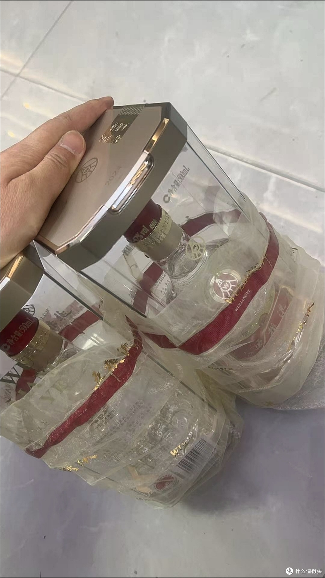 第八代五粮液：商务宴请首选